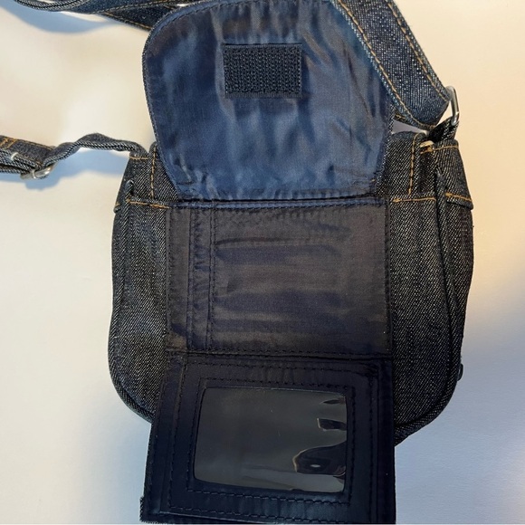 Bundle of Vintage Bags (3) - Picture 6 of 16